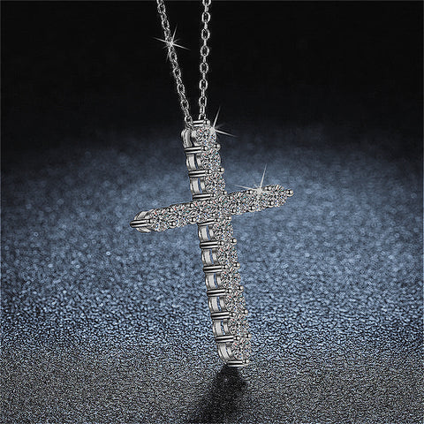 925 Sterling Silber mit Moissanit Kreuz Halskette, eine Kombination aus klassisch und prächtig 