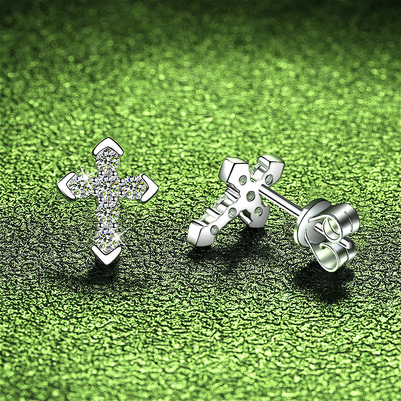 Side view of the 925 Silver Moissanite Cross Earrings, highlighting the intricate details and craftsmanship of the earrings.
