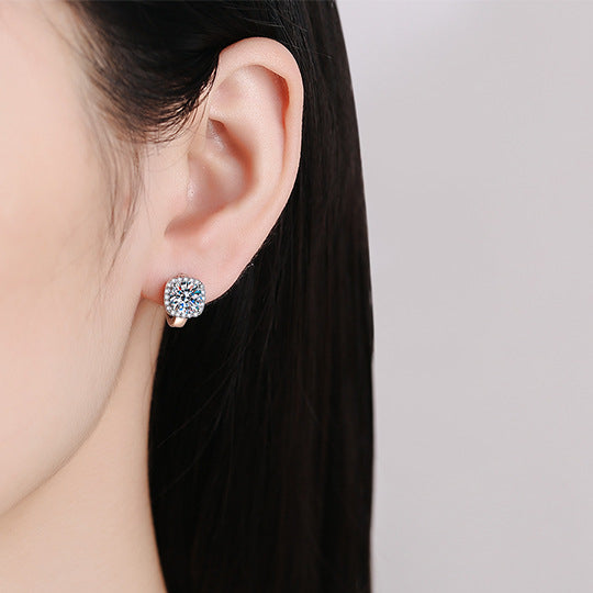  Model wearing 925 silver square moissanite earrings, demonstrating how they enhance any outfit with modern elegance.